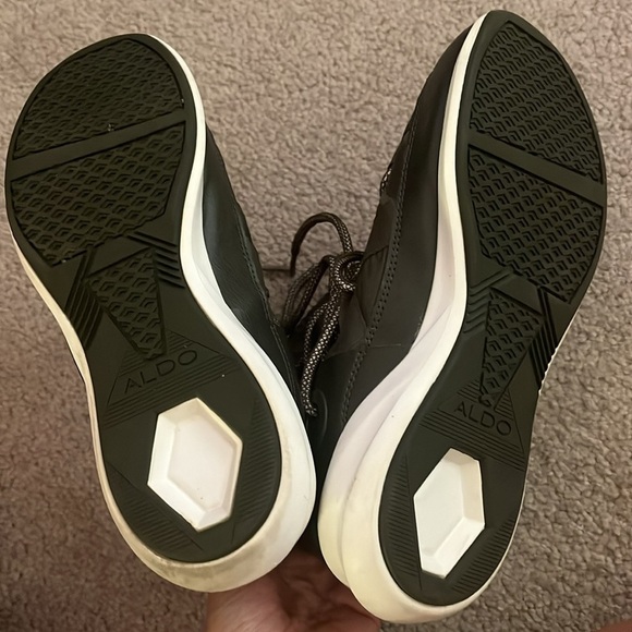 “Aldo- Women’s Fur Boots size 8.5” - Picture 4 of 10